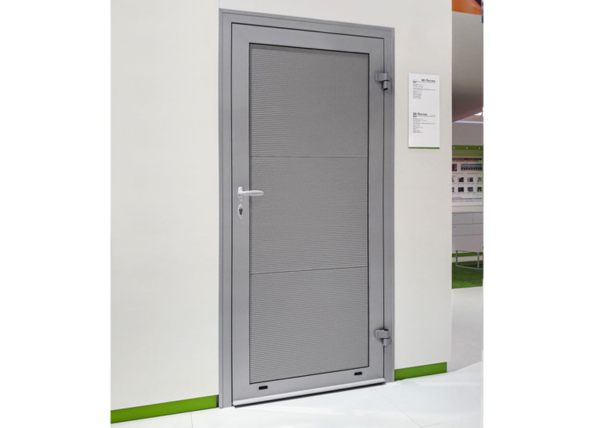 Гаражная боковая дверь Alutech SD-Thermo Гаражная боковая дверь Alutech SD-Thermo